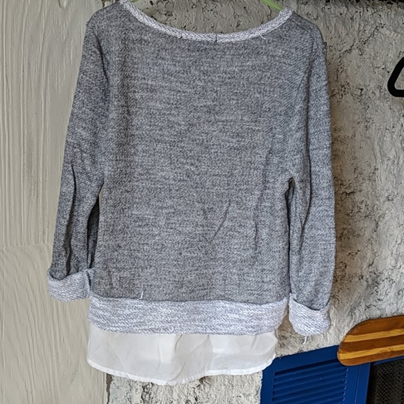 3/$15 Girls sweater blouse - Picture 3 of 3